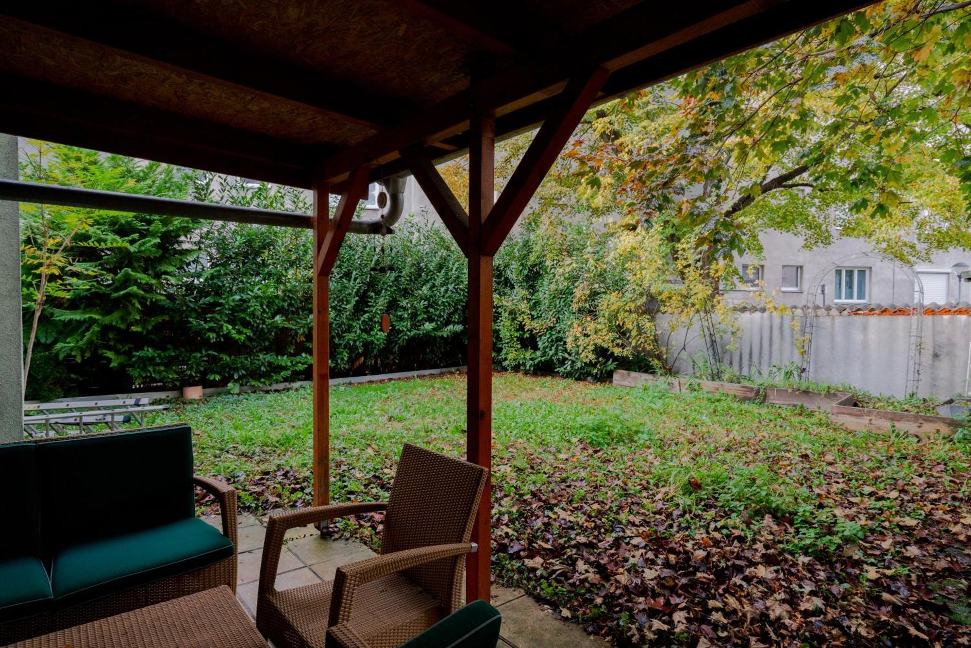 Bessemer - Charming Cottage With Garden Vídeň Exteriér fotografie